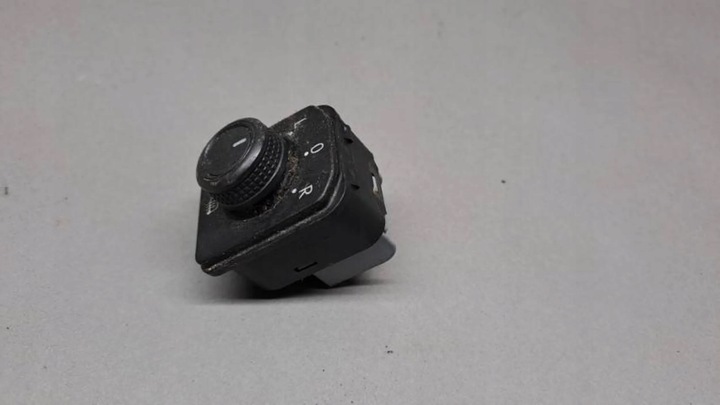 фото №6, Панель кнопка дзеркал vw passat b8 3g0959565