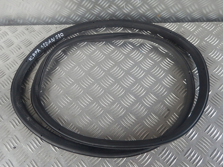 фото №1, Bmw 3 e90 рестайлінг прокладка кришки зад задньої оригінал