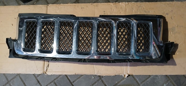 фото №1, Jeep grand cherokee wk2 решітка радіатора решітка 57010708