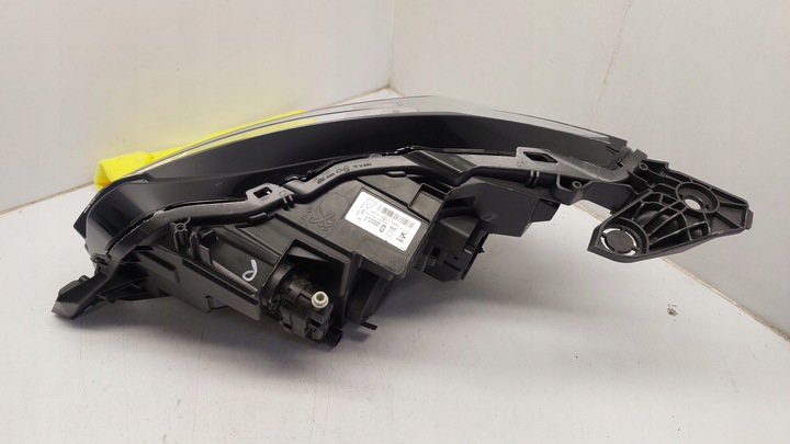 фото №8, Peugeot 208 2008 ii 2019- led лампа правые перед правая передняя европа