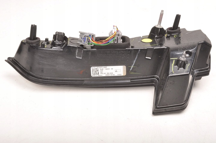 фото №11, Ford mustang mach-e лампа ліва задня w кришка багажника rj8b-13a603-ab