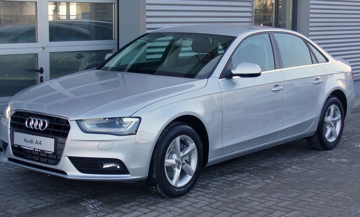 фото №12, Audi a4 b8 usa заглушка омывателя правая основание цвет ly3m 13r