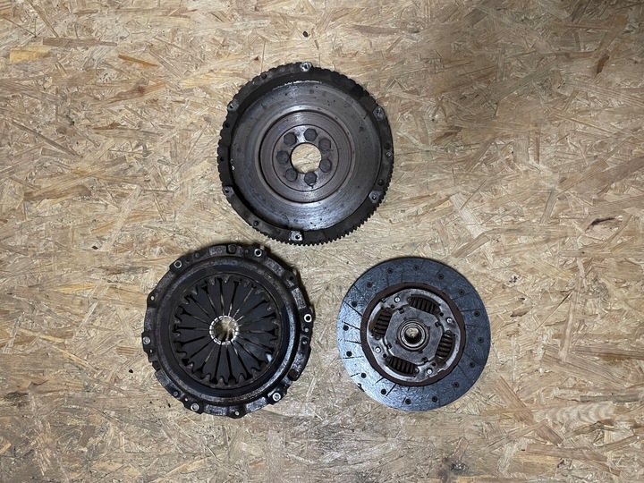 фото №1, Зчеплення колесо диск притиск kpl. renault kangoo i 1 рестайлінг 1.5dci