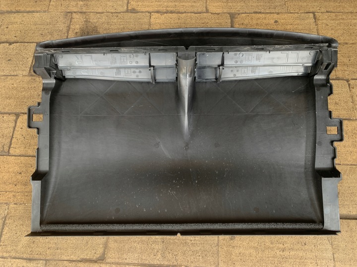 фото №5, Ролета жалюзи впуск воздуха tesla модель 3