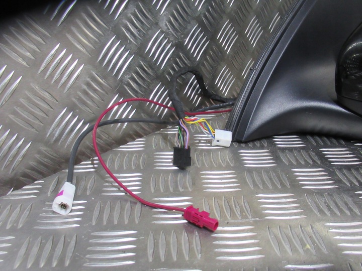 фото №8, Зеркало перед левая mercedes w167 купе gle 10+8+1+1 20pin камера ассистент