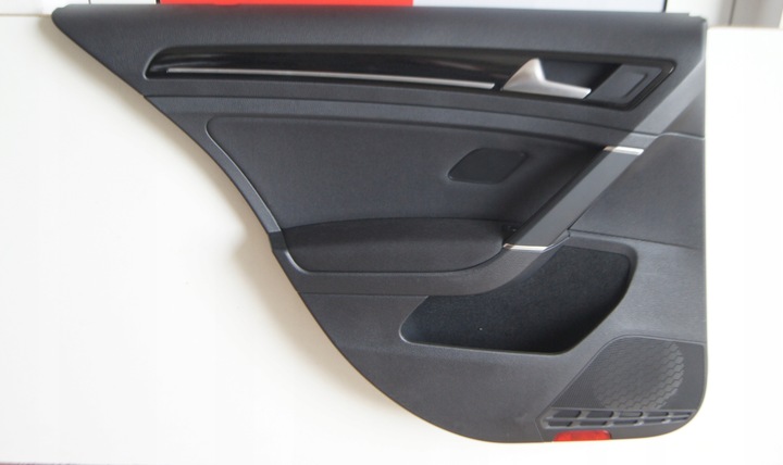 фото №1, Gd golf vii 7 обивка дверь левый зад 5g6867211gq