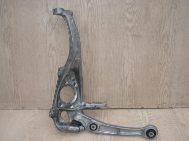 фото №14, Porsche macan 95b поворотный кулак левая перед 95b407253f nr4 8k0407155c 5xy