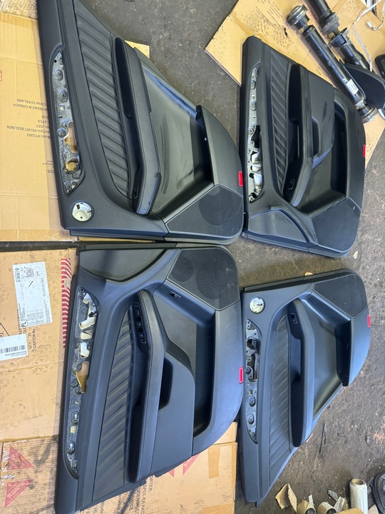 фото №8, Mercedes w166 gle amg шкіра оббивка сидіння диван сидіння комплект 2017r