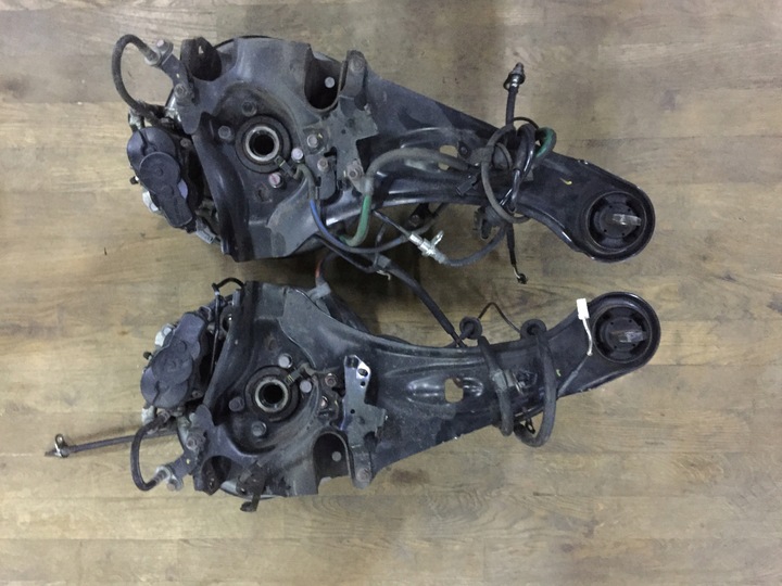 фото №4, Outlander iii рестайлинг 4x4 поворотный кулак зад левая правая