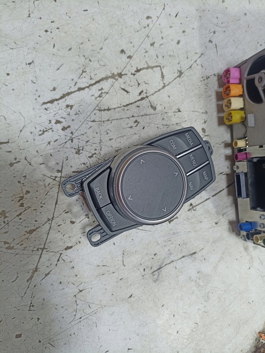 фото №5, Bmw i3 l01 радио навигация harman 8736166