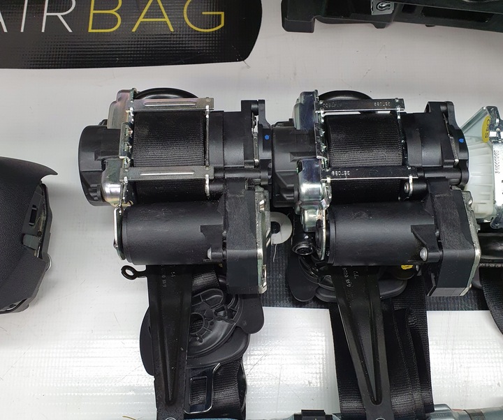 фото №9, Q5 80a панель консоль подушки ремни подушка безопасности