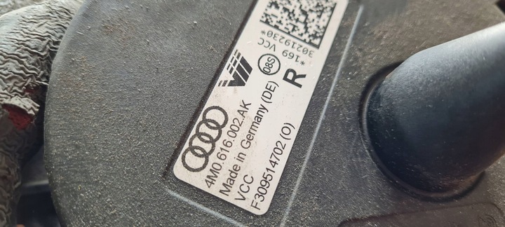 фото №7, Sq8 4m rsq8 q8 подушка повітряна подушка права праві зад 24r 4m0616002ak sq7 4m q7