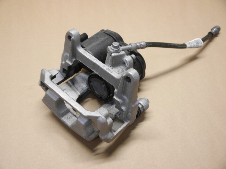 фото №1, Audi a5 a4 8w суппорт тормозной зад 8w0615405bd