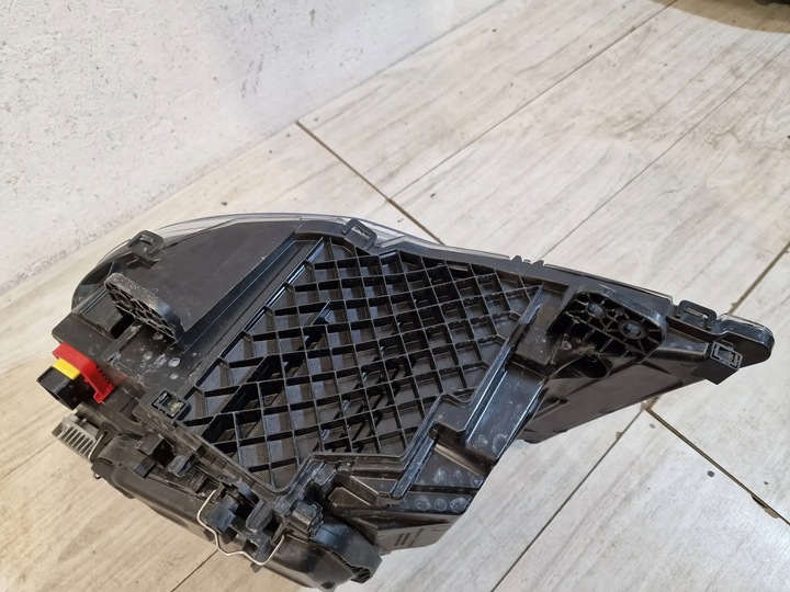 фото №8, Фара правые man tgx tg3 полный led