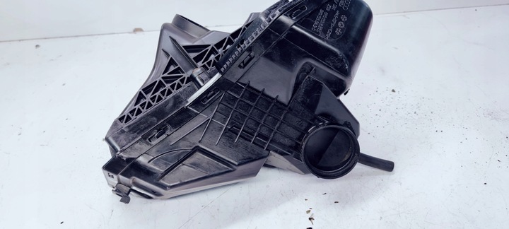 фото №12, Корпус фільтра повітря audi a4 b8 a5 8k0133835bk