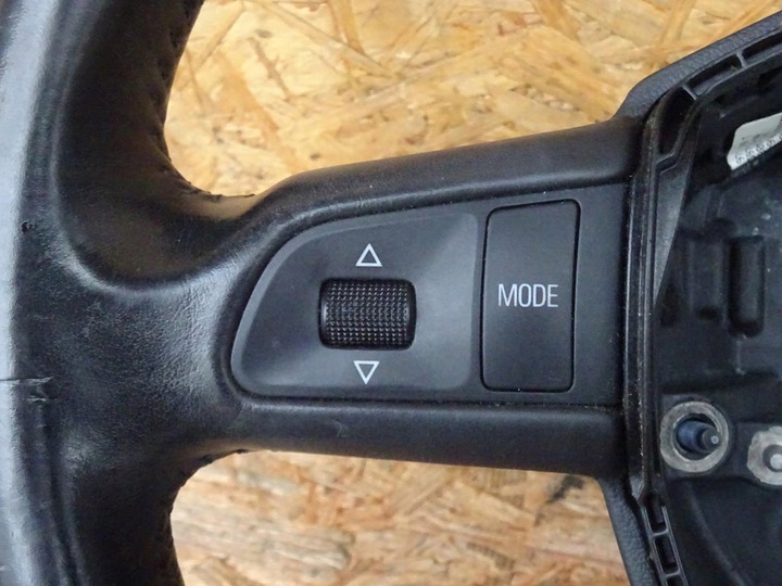 фото №10, Audi a3 8p рестайлинг 08- руль мультифункция кожа 8r0419091b 8r0419091b1kt