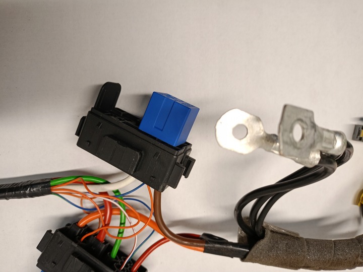 фото №7, Коробка предохранителей установка renault zoe