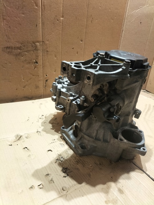 фото №15, Коробка передач коробки передач audi a3 2.0 dzq 02j301107c