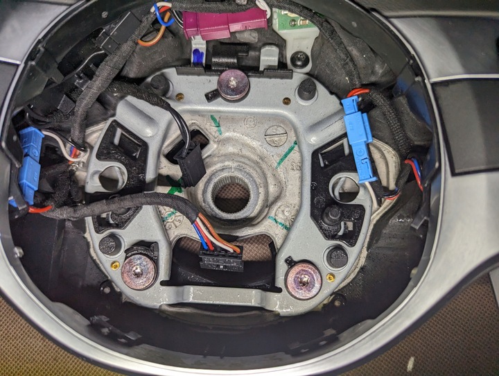 фото №5, Руль m набор лепестки ассистент с подогревом bmw g11 g12 lci 131/7