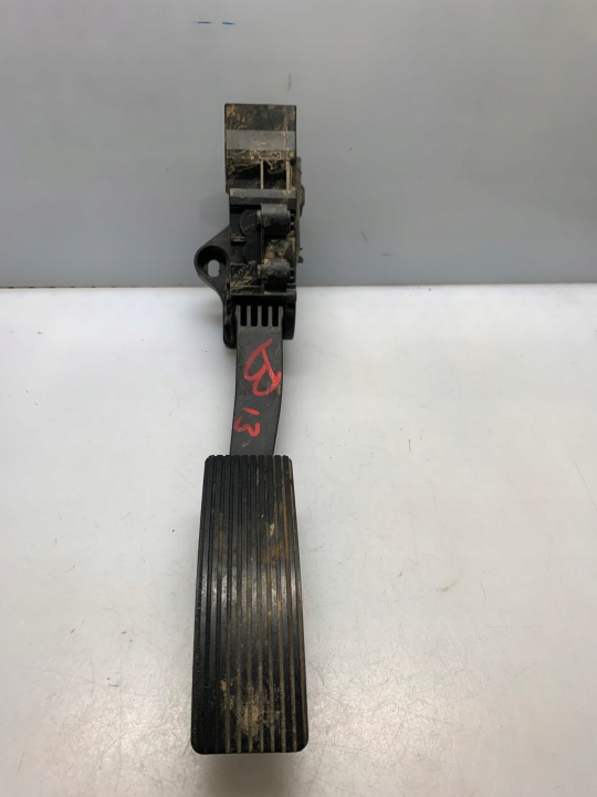 фото №9, Педаль газу mercedes-benz oem номер a2463001404