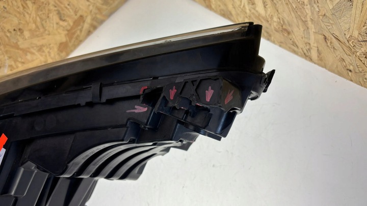 фото №10, Alfa romeo stelvio 2018 лампи передні