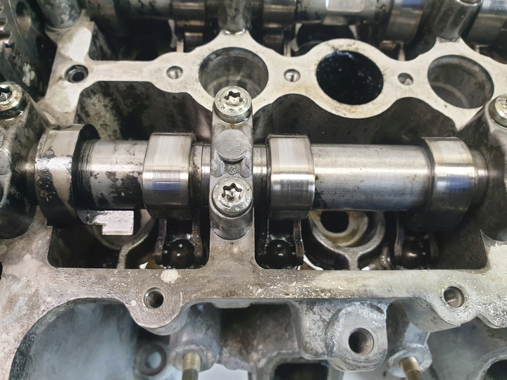 фото №12, Bmw e90 e91 2.0 d головка циліндрів 7787521