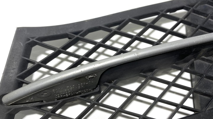 фото №15, Решётка бампера bmw f10 f11 7200700 7200699