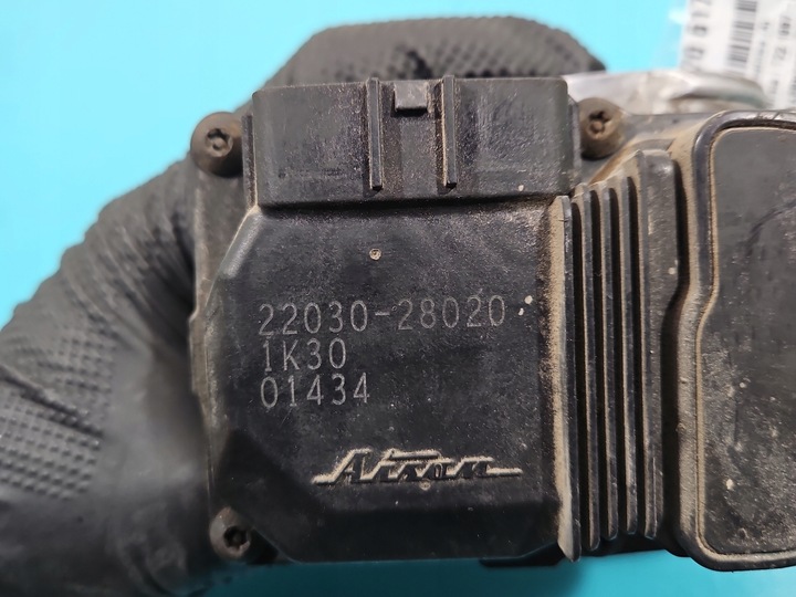 фото №8, Дросельна заслінка toyota avensis i t22 22030-28020 2.0 vvti 1az