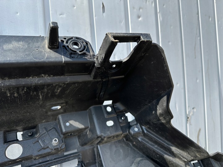 фото №7, Ford explorer vi 20- pas переднее усилитель