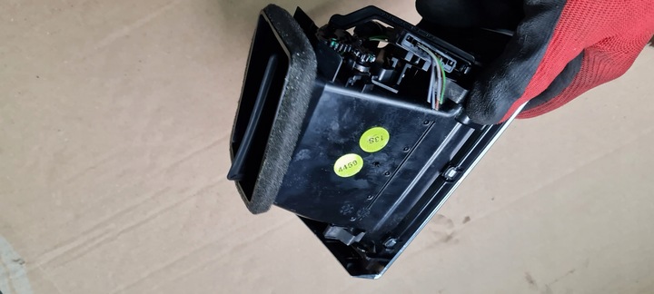 фото №9, A7 4g решётка воздуховод консоли правая 4g8820902