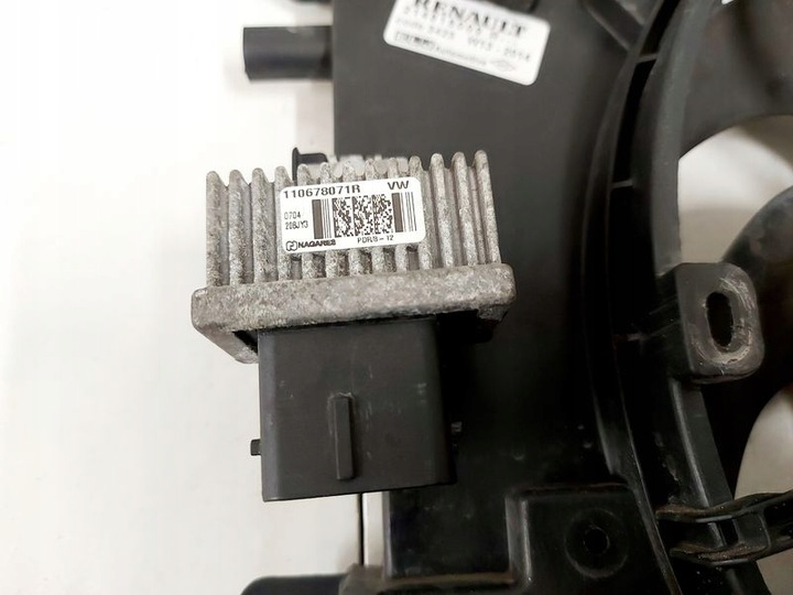 фото №6, Renault clio iv 4 вентилятор радіатор 214818009r