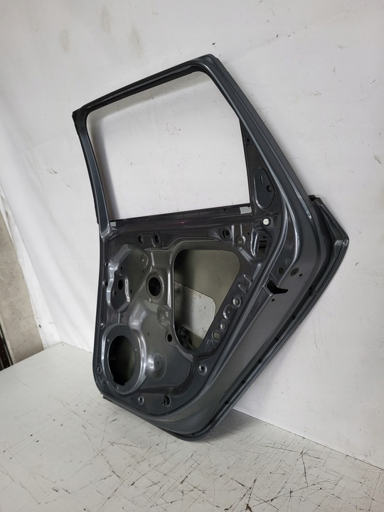 фото №9, Дверь правые зад задние seta leon iii универсал 5f9 12-