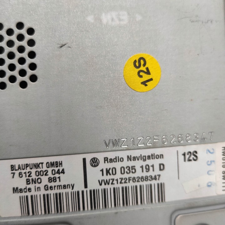фото №5, Радио оригинальные vw passat b6 1k0035191d
