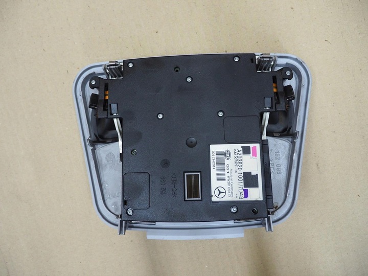 фото №13, Mercedes w203 лампа потолок a2038201001