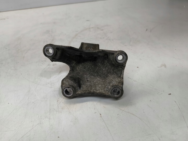 фото №6, Лапи поддержка двигателя audi a6 c6 4f0199308n оригинал !!!