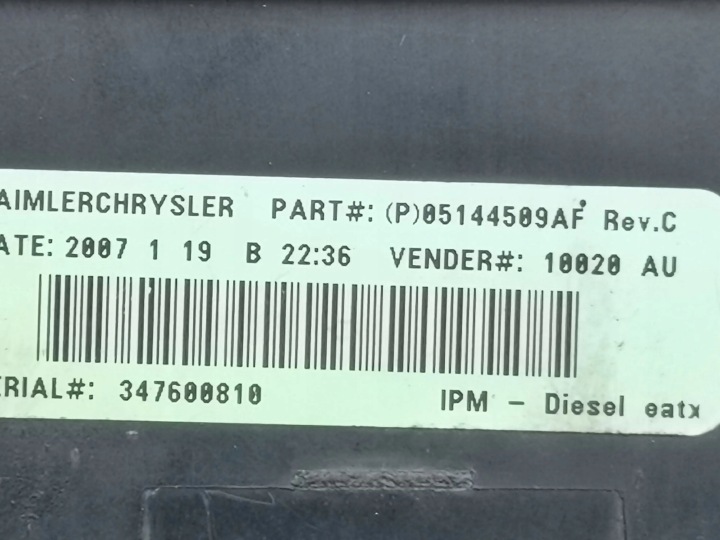 фото №7, Chrysler voyager блок запобіжників 2006 p05144509af