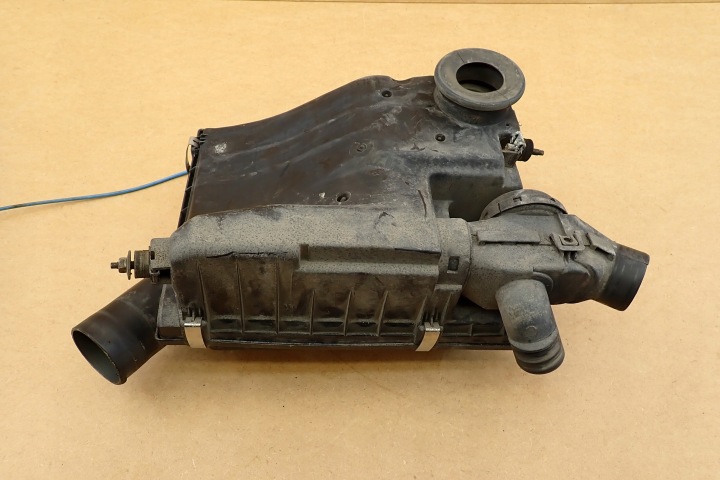 фото №7, Opel astra f корпус фильтра воздуха комплектная 1,6 8v 90528775