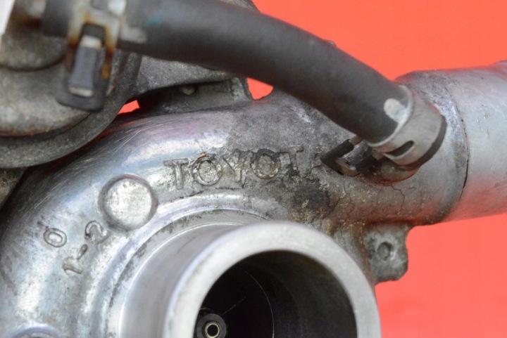 фото №8, Турбонагнетатель турбина 17201-33010 toyota yaris i 1.4 d-4d 75 km рестайлинг 03-05
