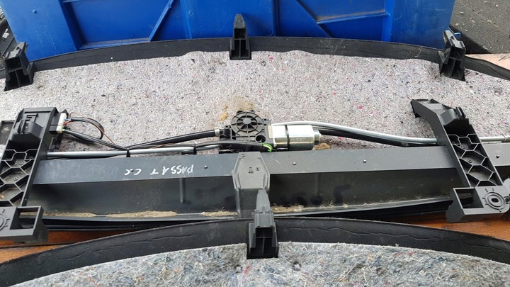 фото №9, Ролета багажника электрический vw passat cc