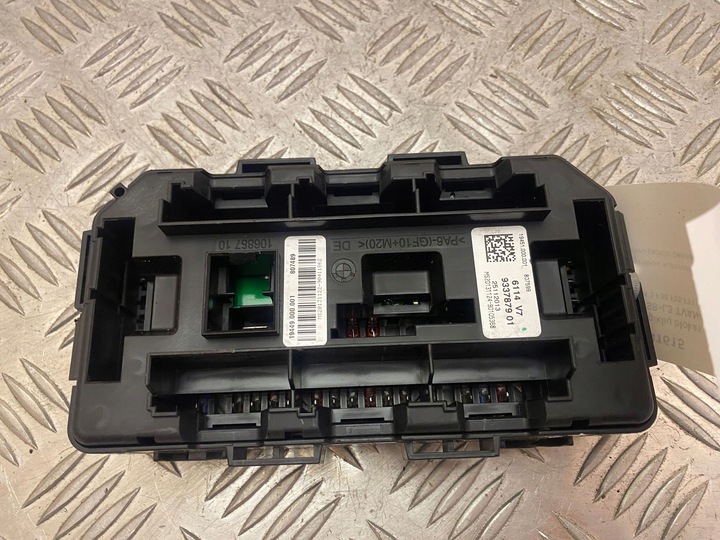 фото №5, Bmw 3 f30 f35 f31 2013 рамка / модуль предохранителей 9337879