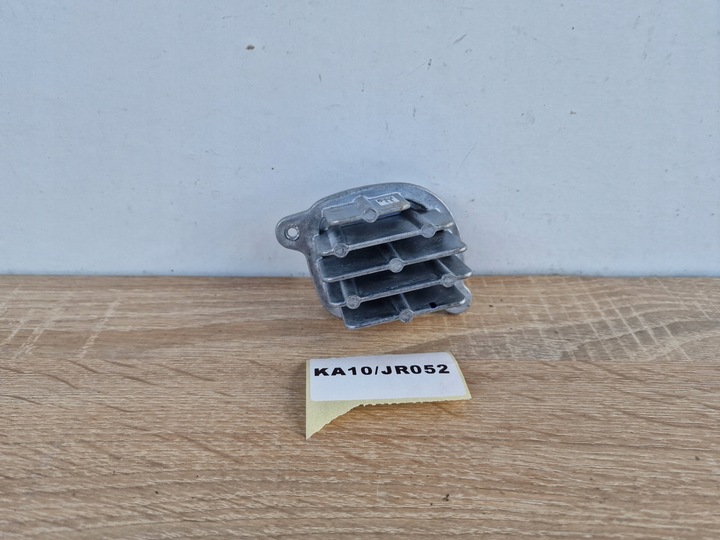 фото №1, Opel corsa f модуль перетворювач права лампи led b144482-c ka10/jr052