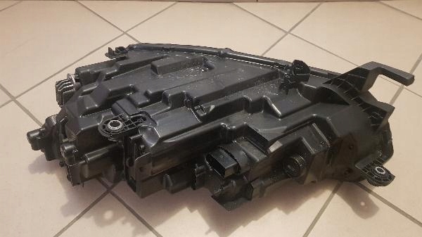 фото №10, Skoda octavia iv 4 полный led лампа передняя правая