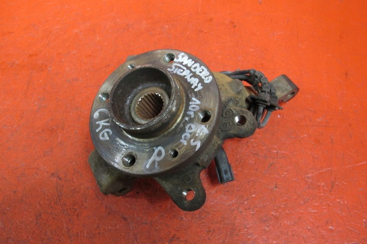 фото №1, Dacia sandero 1 i stepway 1.5 dci k9k792 поворотный кулак правая перед передняя