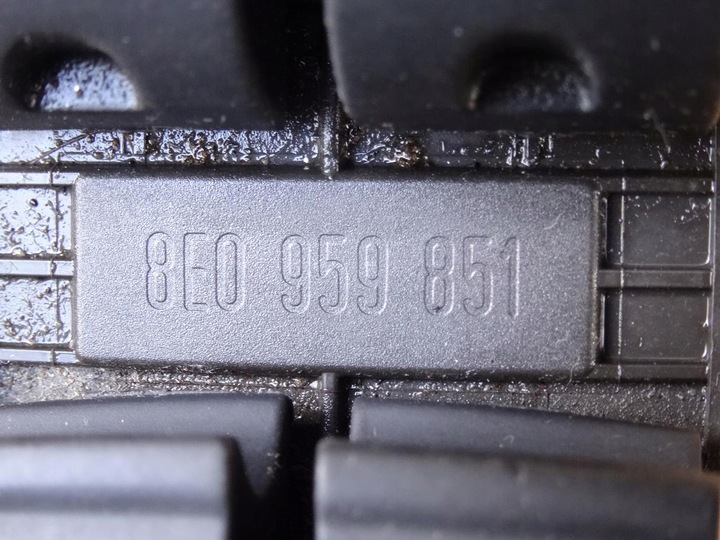 фото №11, Audi a4 b6 b7 панель переключатель переключатели стекло стёкла 8e0959851