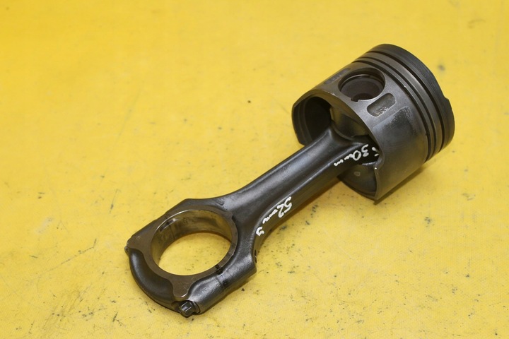 фото №1, Поршень шатун шату́н 611.898 vito 638 2.2 cdi