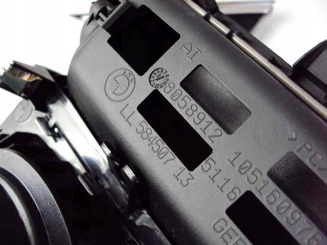 фото №7, Туннель средний держатель na кружки bmw m4 f82 14-21