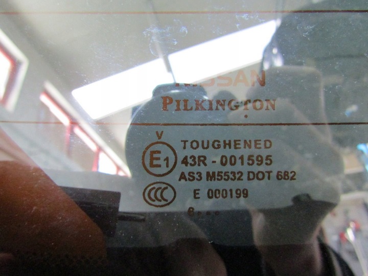 фото №10, Juke lif 16r кришка багажника задня зад скло кришки