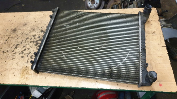 фото №1, Audi a2 1.4 16v радиаторов воды