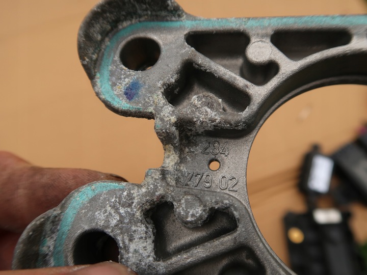 фото №2, Bmw m3 f80 m4 плита амортизатора зад edc 2284779