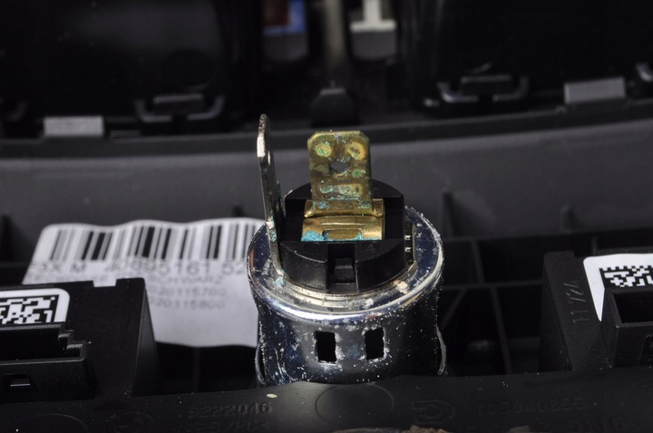 фото №7, Bmw f31 f30 решітка повітропровід зад